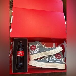Converse x Kith x Coca-Cola Chuck Sneakers & Coke bottle Sz 8.5 W, 6.5 Men